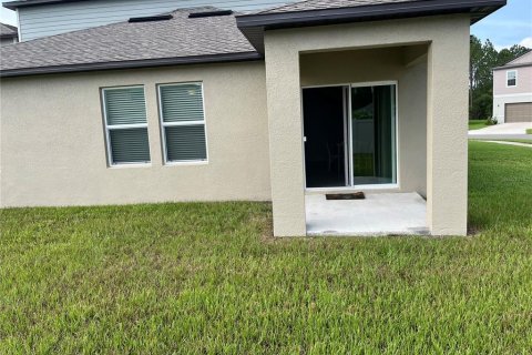 Casa en venta en Zephyrhills, Florida, 6 dormitorios, 308.99 m2 № 2212846 - foto 28