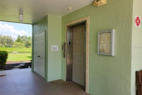 Condo in Punta Gorda, Florida, 3 bedrooms  № 1905717 - photo 2