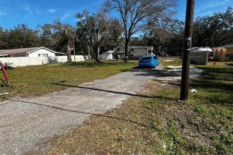 Terreno en venta en Tampa, Florida № 1527552 - foto 2