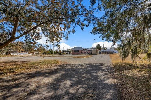 Propiedad comercial en venta en Lake Wales, Florida, 635.73 m2 № 2157091 - foto 23