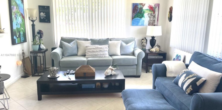 Condo in Deerfield Beach, Florida, 1 bedroom  № 1848311