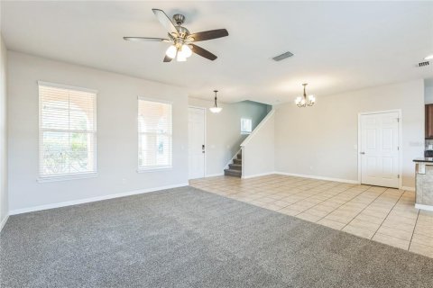 House in Wesley Chapel, Florida 4 bedrooms, 206.06 sq.m. № 1773597 - photo 6