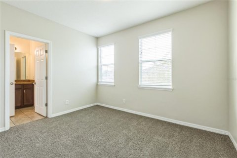 House in Wesley Chapel, Florida 4 bedrooms, 206.06 sq.m. № 1773597 - photo 22