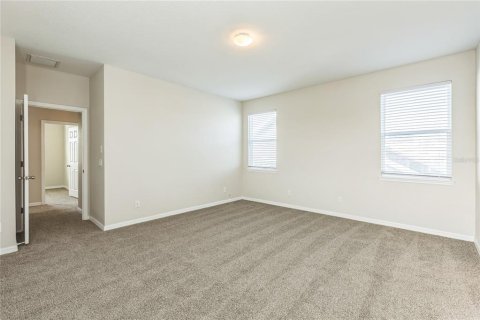 House in Wesley Chapel, Florida 4 bedrooms, 206.06 sq.m. № 1773597 - photo 25