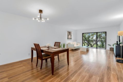 Copropriété à vendre à Weston, Floride: 2 chambres, 114.36 m2 № 2146215 - photo 9