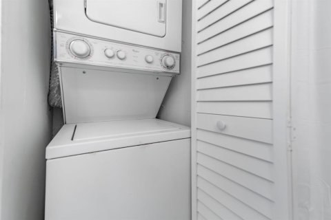 Copropriété à vendre à Weston, Floride: 2 chambres, 114.36 m2 № 2146215 - photo 23