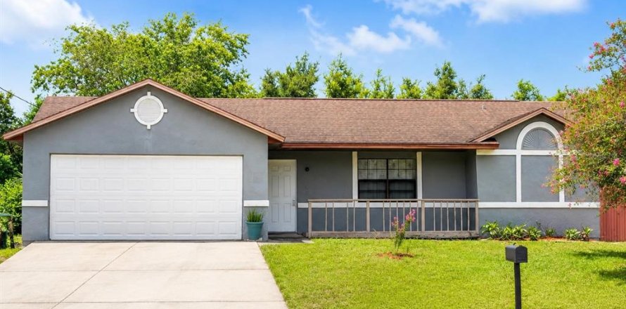 Casa en Deltona, Florida 3 dormitorios, 121.14 m2 № 2287394