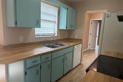 Casa en venta en Deltona, Florida, 3 dormitorios, 121.14 m2 № 2287394 - foto 14