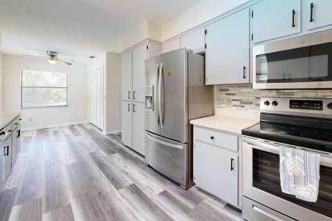 Casa en venta en Beverly Hills, Florida, 2 dormitorios, 156.63 m2 № 1824583 - foto 8