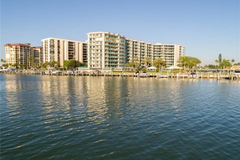 Condo in Clearwater, Florida, 2 bedrooms  № 1913765 - photo 4