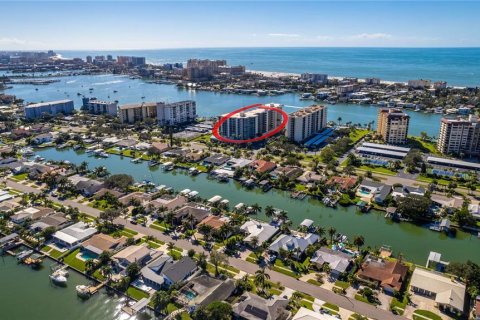 Condo in Clearwater, Florida, 2 bedrooms  № 1913765 - photo 3