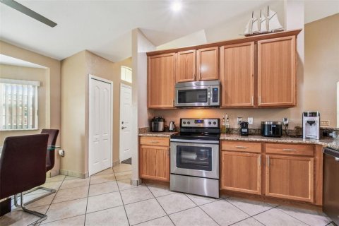 House in Lakeland, Florida 3 bedrooms, 159.98 sq.m. № 1886714 - photo 22
