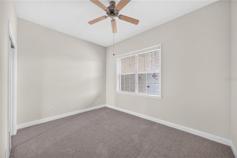 Condo in Four Corners, Florida, 3 bedrooms № 2226230 - photo 24