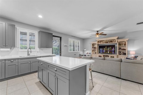 Купить виллу или дом в Майами, Флорида 4 спальни, 287.07м2, № 2006639 - фото 13