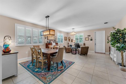 Купить виллу или дом в Майами, Флорида 4 спальни, 287.07м2, № 2006639 - фото 7