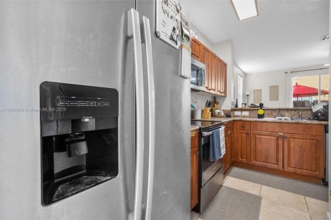 Condominio en venta en Cutler Bay, Florida, 3 dormitorios, 123.1 m2 № 1963793 - foto 12