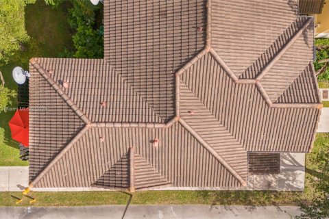 Condominio en venta en Cutler Bay, Florida, 3 dormitorios, 123.1 m2 № 1963793 - foto 28