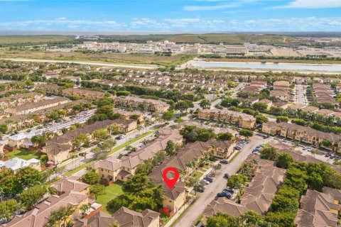 Condominio en venta en Cutler Bay, Florida, 3 dormitorios, 123.1 m2 № 1963793 - foto 30