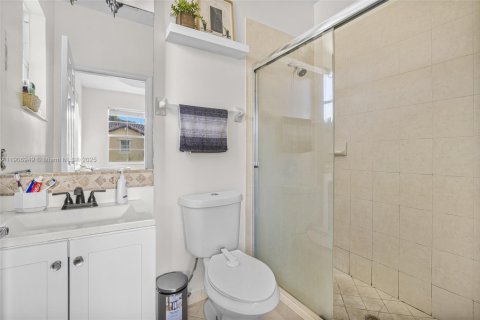 Condominio en venta en Cutler Bay, Florida, 3 dormitorios, 123.1 m2 № 1963793 - foto 19