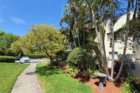 Condominio en venta en Palm Harbor, Florida, 2 dormitorios, 84.26 m2 № 1561069 - foto 24