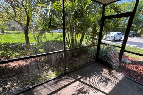 Condominio en venta en Palm Harbor, Florida, 2 dormitorios, 84.26 m2 № 1561069 - foto 22