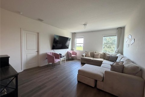 Villa ou maison à vendre à Davenport, Floride: 6 chambres, 304.63 m2 № 2413487 - photo 8