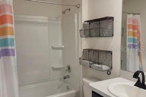 Снять в аренду виллу или дом в Окала, Флорида 3 комнаты, 155.15м2, № 2102422 - фото 7