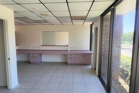 Commercial property in Ocala, Florida 214.23 sq.m. № 2097095 - photo 4