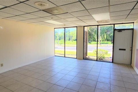 Commercial property in Ocala, Florida 214.23 sq.m. № 2097095
