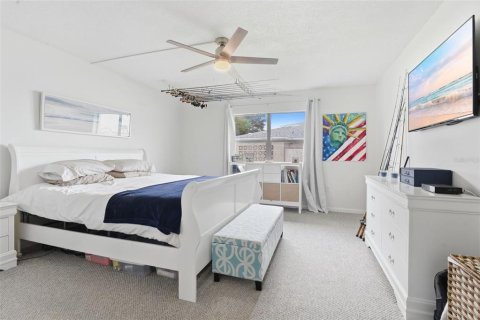 Condo in New Smyrna Beach, Florida, 2 bedrooms  № 2124505 - photo 23
