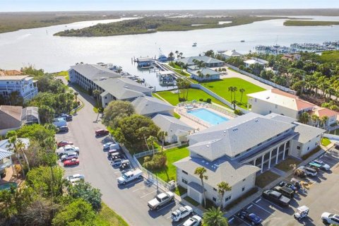 Condo in New Smyrna Beach, Florida, 2 bedrooms  № 2124505 - photo 2