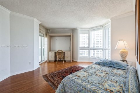 Condominio en alquiler en Aventura, Florida, 3 dormitorios, 173.73 m2 № 2152684 - foto 18