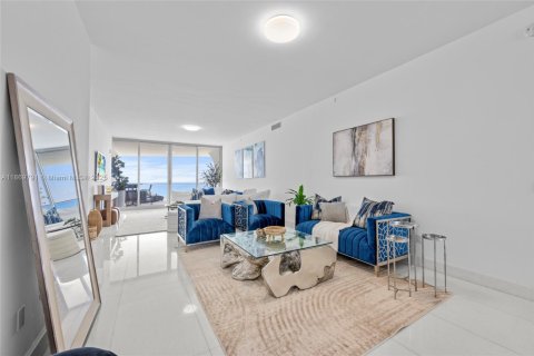 Copropriété à louer à Sunny Isles Beach, Floride: 3 chambres, 232.53 m2 № 1979418 - photo 7