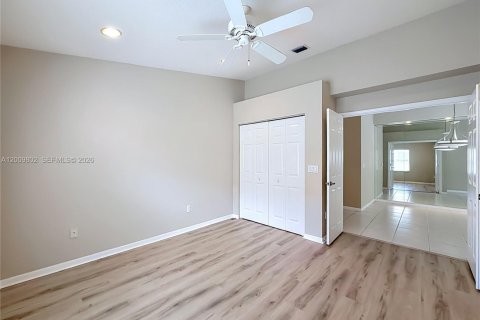 House in Boca Raton, Florida 3 bedrooms, 157.66 sq.m. № 2075371 - photo 20
