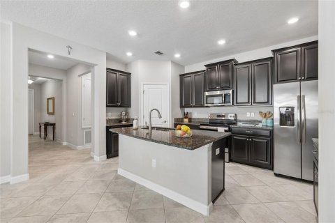 Casa en venta en Ruskin, Florida, 4 dormitorios, 191.47 m2 № 2110109 - foto 3