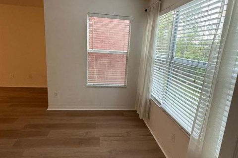 Condo in Orlando, Florida, 1 bedroom  № 1626645 - photo 10