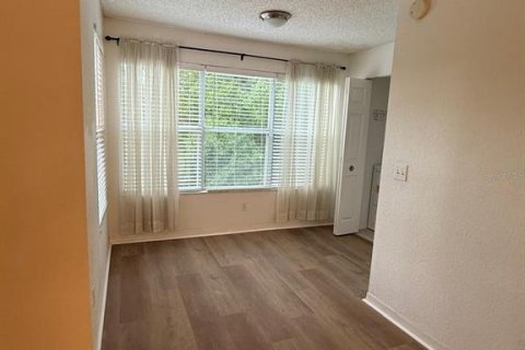 Condo in Orlando, Florida, 1 bedroom  № 1626645 - photo 8