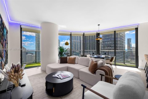 Condo in Miami, Florida, 2 bedrooms  № 2025480