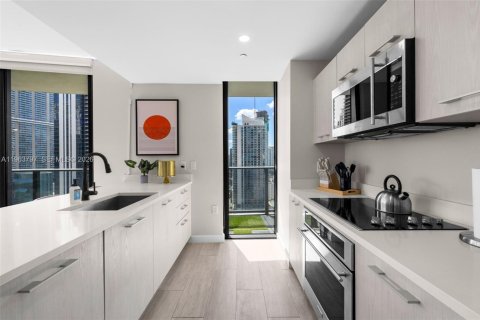 Condominio en alquiler en Miami, Florida, 2 dormitorios, 104.14 m2 № 2025480 - foto 9