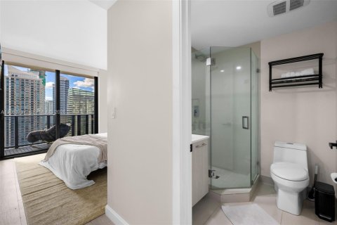 Condominio en alquiler en Miami, Florida, 2 dormitorios, 104.14 m2 № 2025480 - foto 25