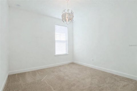 Villa ou maison à louer à Orlando, Floride: 4 chambres, 270.25 m2 № 2106461 - photo 19
