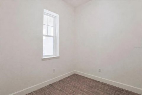 Villa ou maison à louer à Orlando, Floride: 4 chambres, 270.25 m2 № 2106461 - photo 23