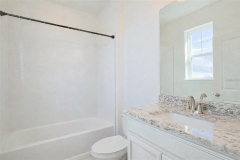 Villa ou maison à louer à Orlando, Floride: 4 chambres, 270.25 m2 № 2106461 - photo 20