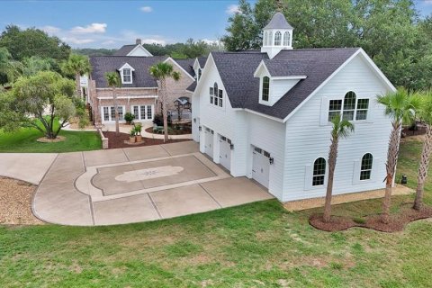 House in Oxford, Florida 5 bedrooms, 471.66 sq.m. № 1919813 - photo 3