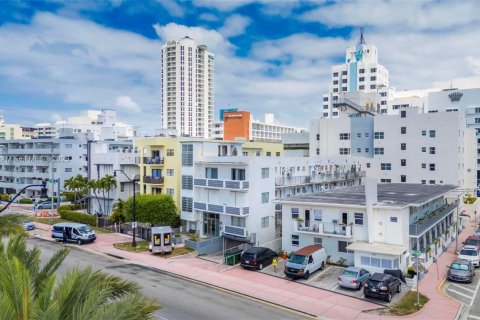 Condominio en venta en Miami Beach, Florida, 37.25 m2 № 1785798 - foto 3