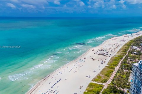 Condominio en venta en Miami Beach, Florida, 37.25 m2 № 1785798 - foto 29