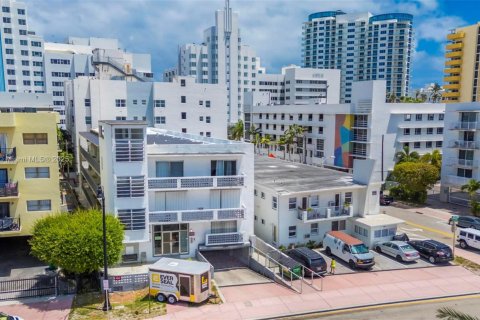 Condominio en venta en Miami Beach, Florida, 37.25 m2 № 1785798 - foto 18