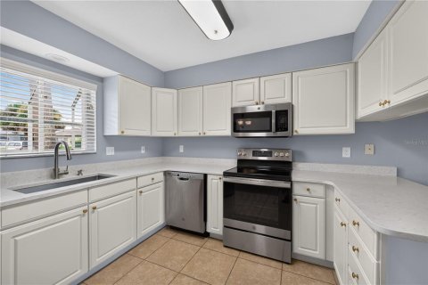 Villa ou maison à vendre à San Antonio, Floride: 2 chambres, 128.21 m2 № 2408928 - photo 16
