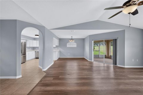 Villa ou maison à vendre à San Antonio, Floride: 2 chambres, 128.21 m2 № 2408928 - photo 3