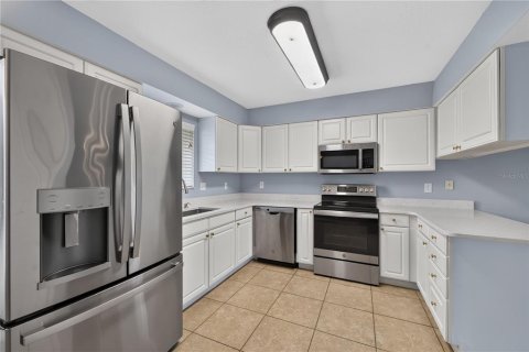Villa ou maison à vendre à San Antonio, Floride: 2 chambres, 128.21 m2 № 2408928 - photo 15